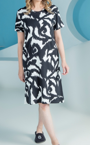 پیراهن زنانه آستین کوتاه یقه گرد طرحدار(سیاه و سفید)