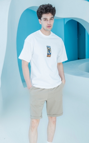 ست مردانه تیشرت گلدوزی شده ماکان و شلوارک دمپا پاکتی ماکان