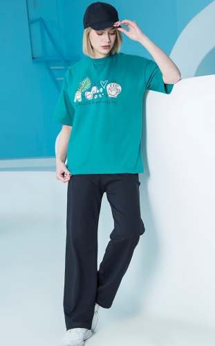 ست زنانه تیشرت چاپدار و شلوار دمپا آزاد