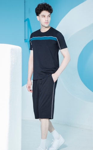 ست مردانه تیشرت تکه دوزی و شلوارک مغزی دوزی 