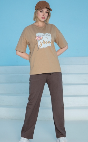 ست زنانه تیشرت چاپدار و شلوار دمپا آزاد